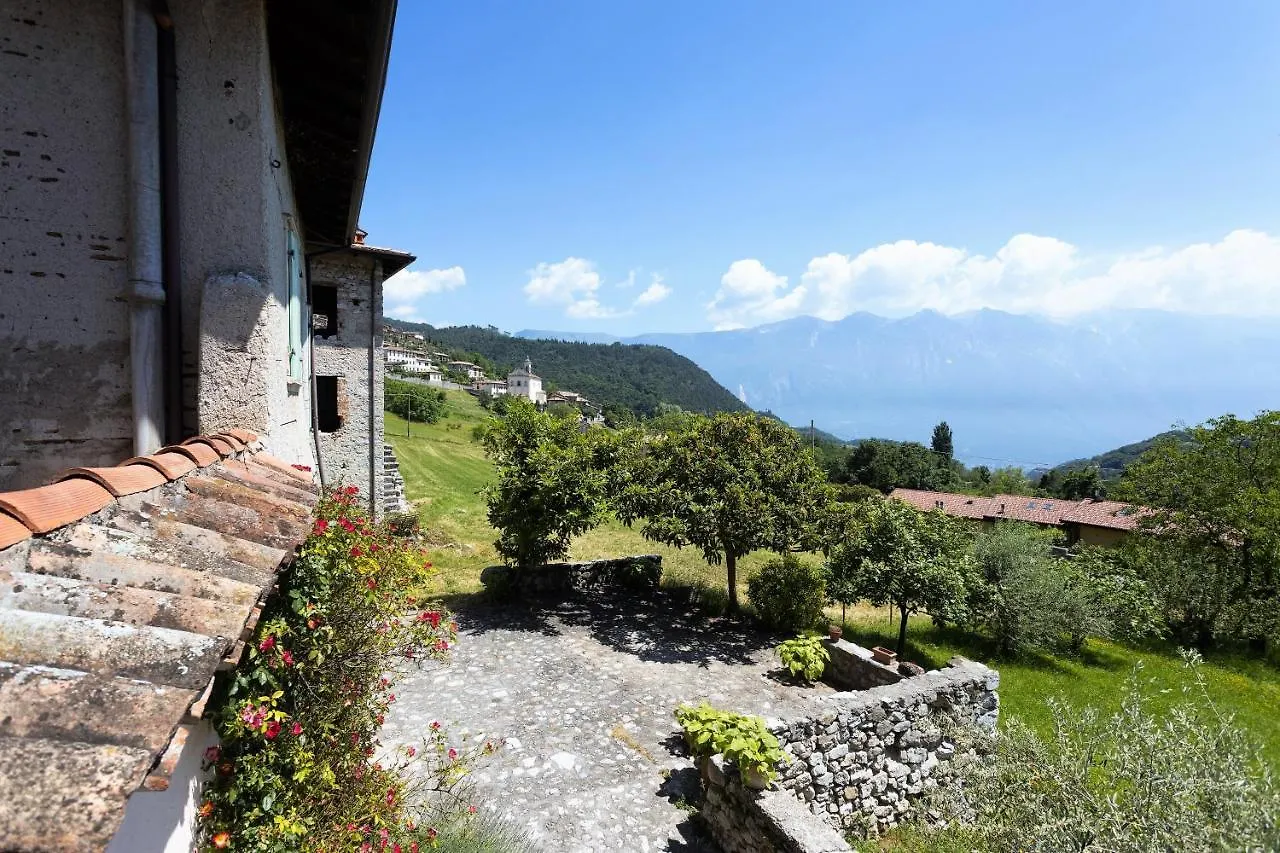 Ap. Artu - Lago Di Garda Tremosine 0*,  Italien