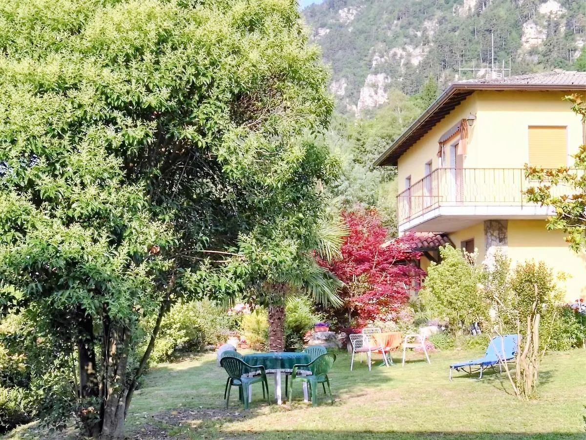 Ap. Artu - Lago Di Garda Tremosine Apartment